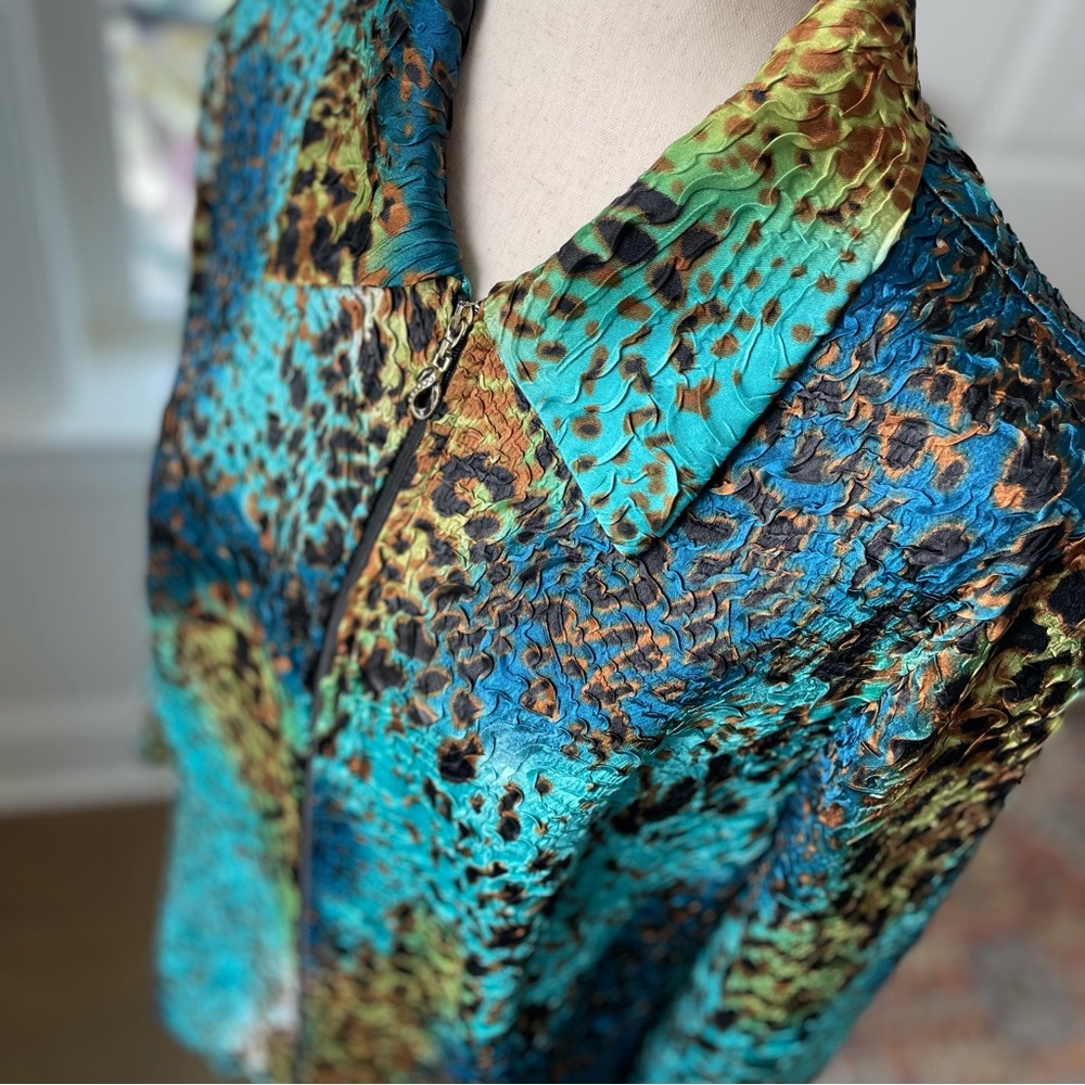 Frank Lyman Design Animal Print Lightweight Multi Coloured Jacket